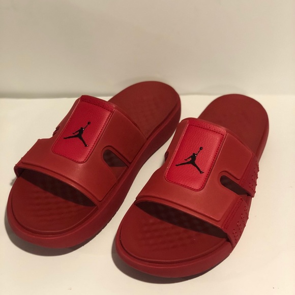 nike hydro 8
